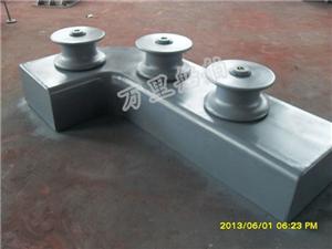 Fairlead roller